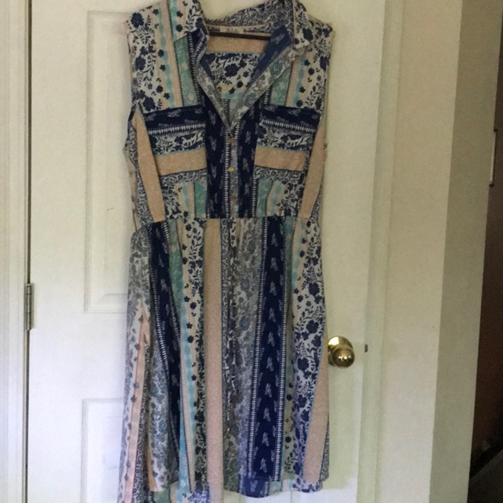 Plus size women’s dress
